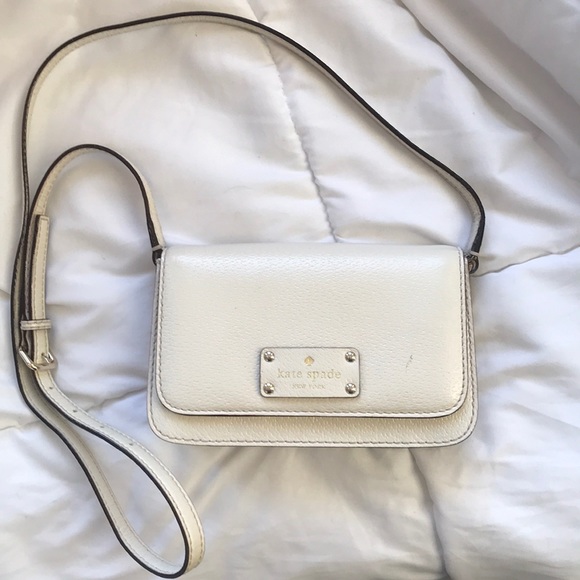 Kate Spade Crossbody - Picture 1 of 4
